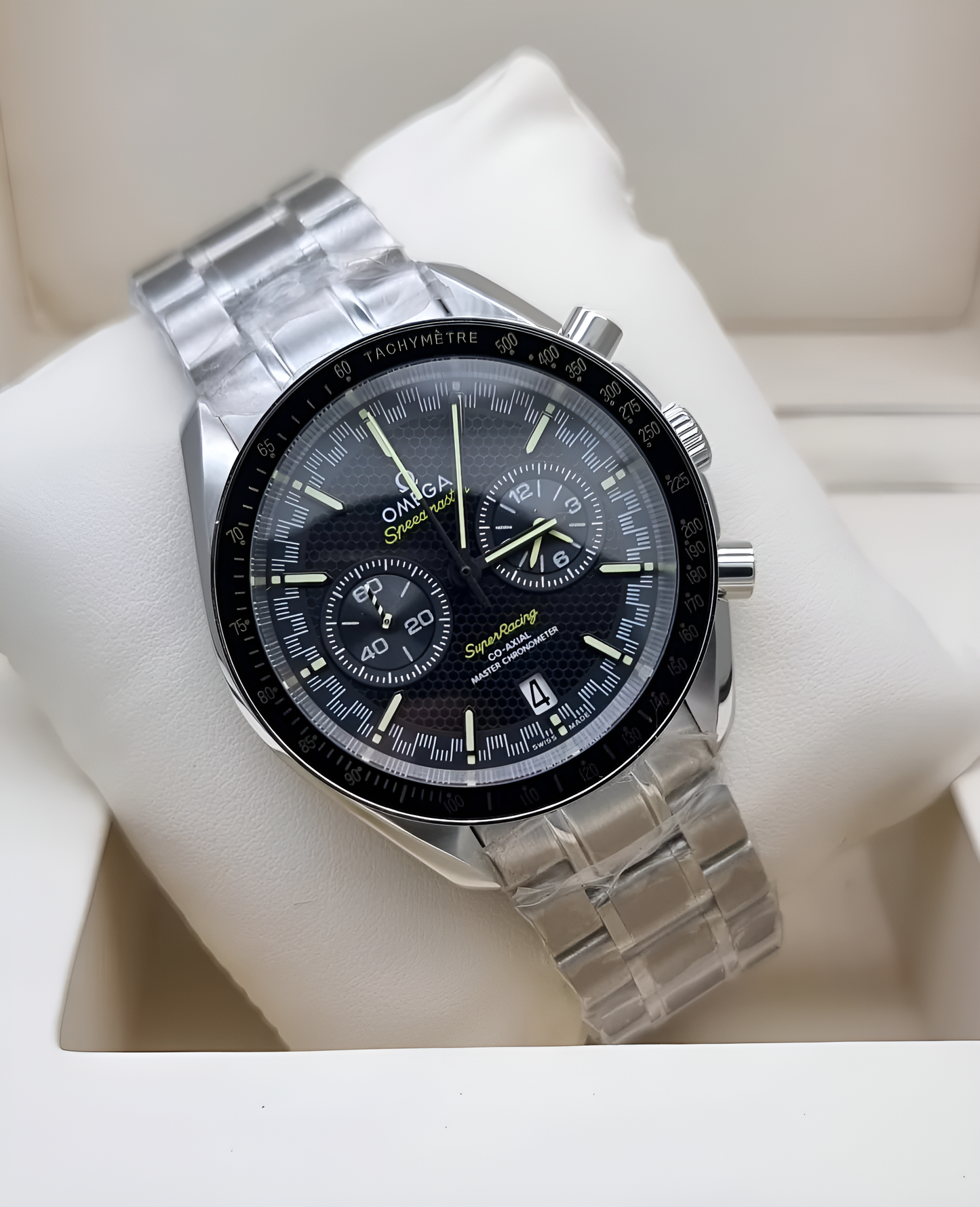 Quartz High Quality Men's Watch (omega)