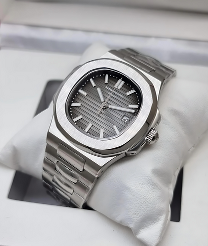 Luxury Branded Watch (patek philippe)