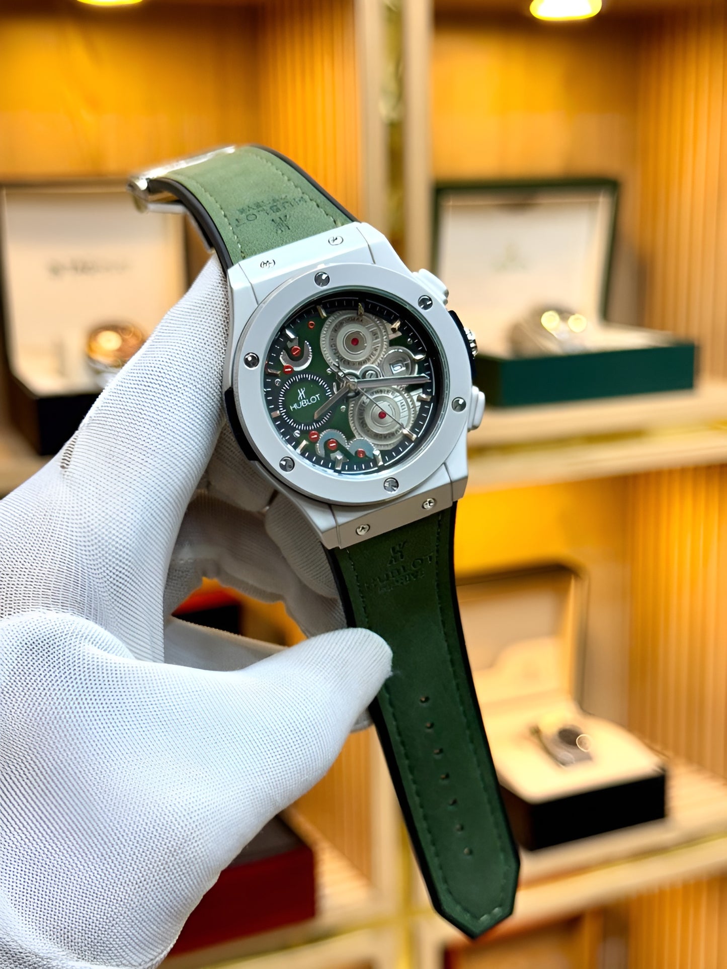 New Model Quartz Movement H Watch