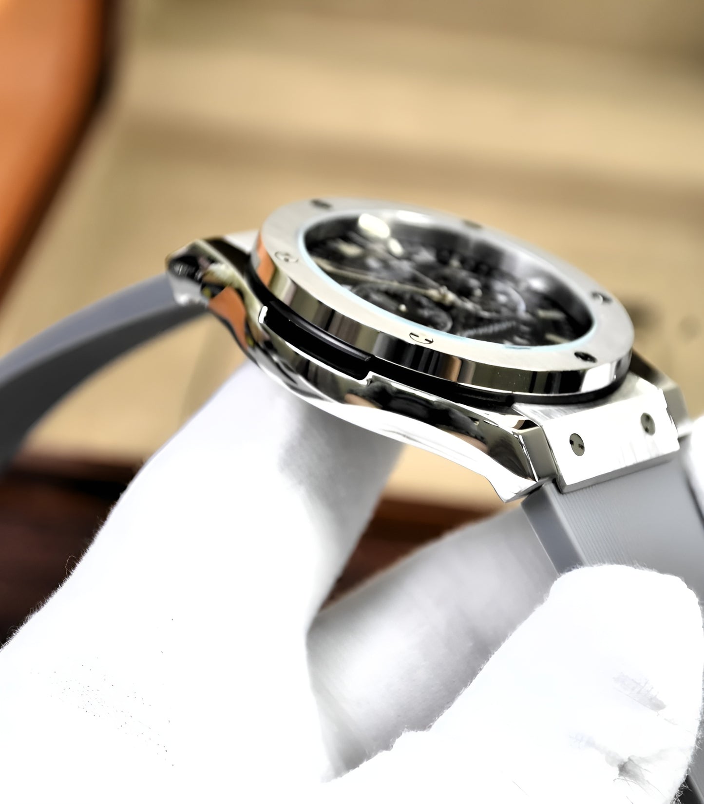 High Quality Luxury Branded Watch Skeleton Dial Style