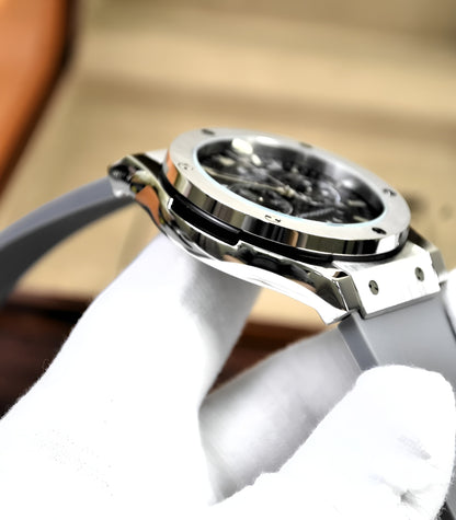 High Quality Luxury Branded Watch Skeleton Dial Style