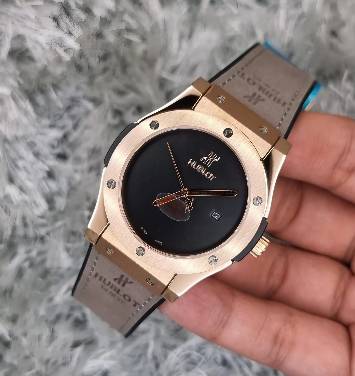 Elegant High Quality Luxury Branded Watch
